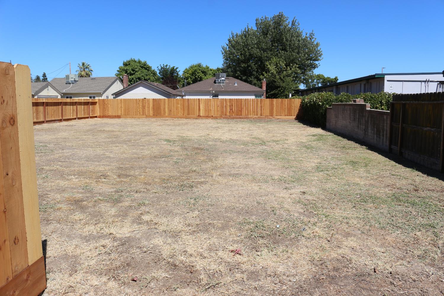 1520 Sunrise Ave., Modesto, CA 95350