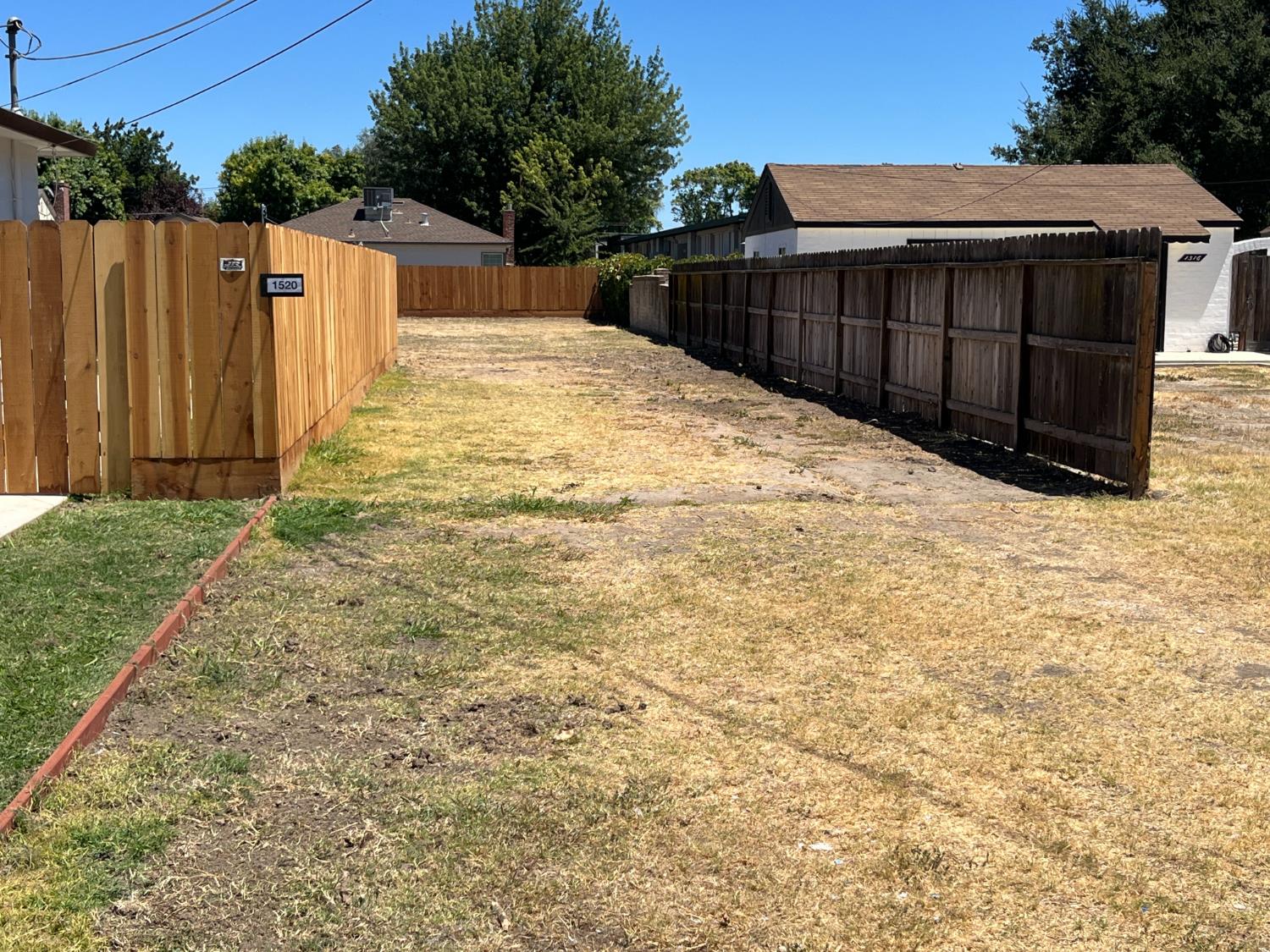1520 Sunrise Ave., Modesto, CA 95350
