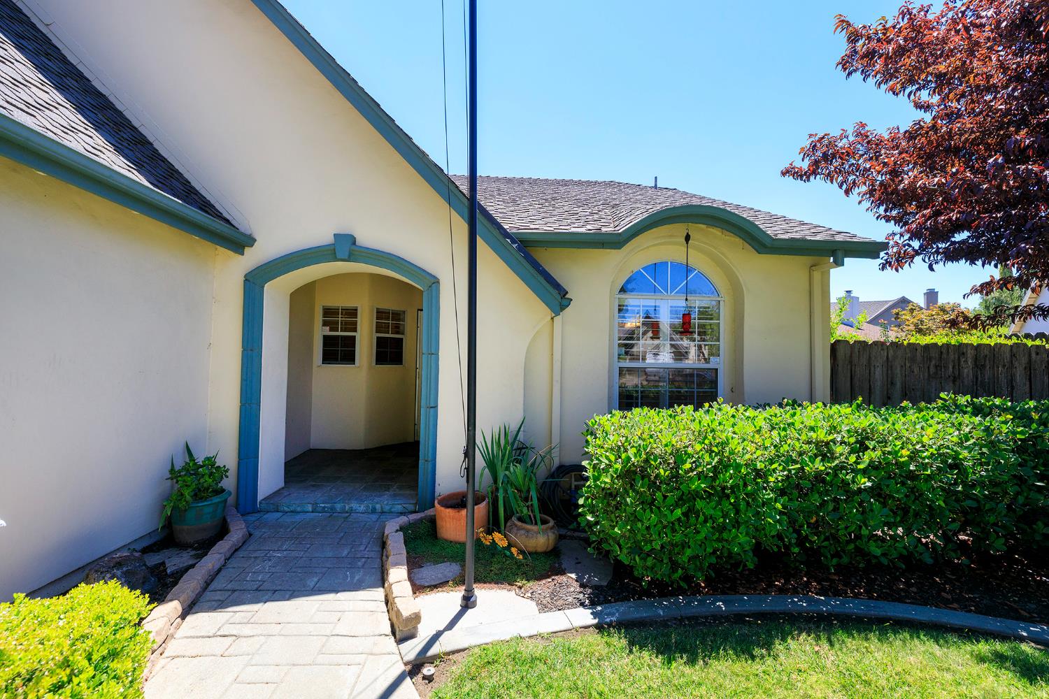 1108 Valencia Ct, Modesto, CA 95350