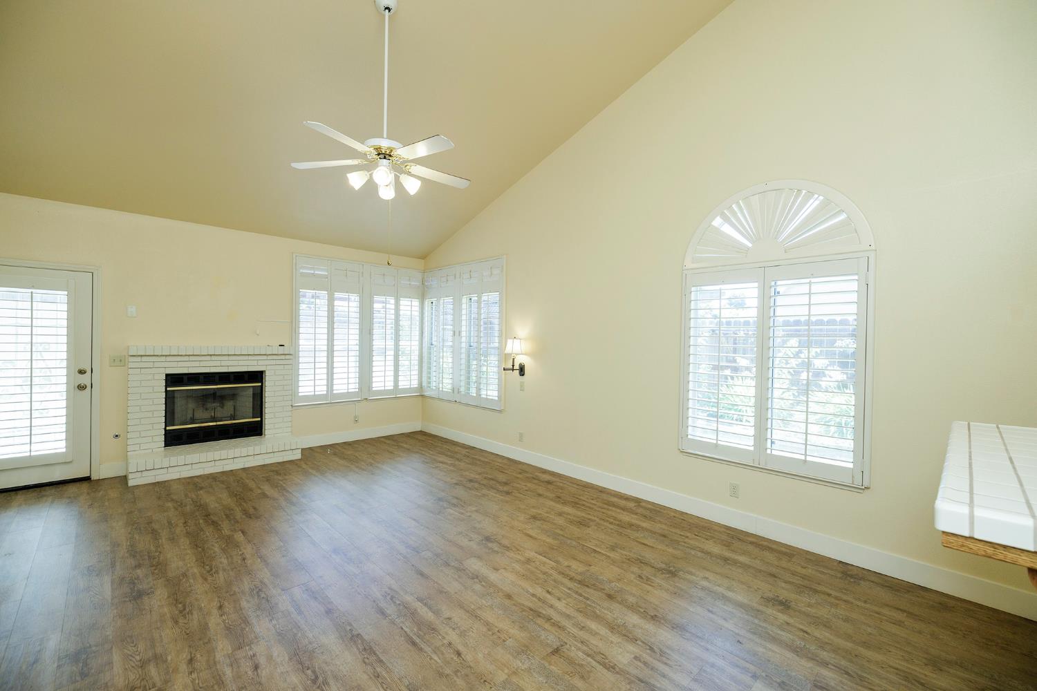 1108 Valencia Ct, Modesto, CA 95350