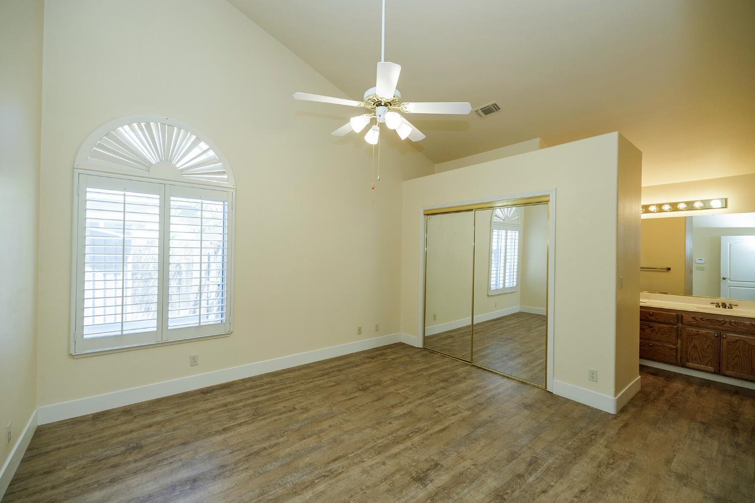 1108 Valencia Ct, Modesto, CA 95350