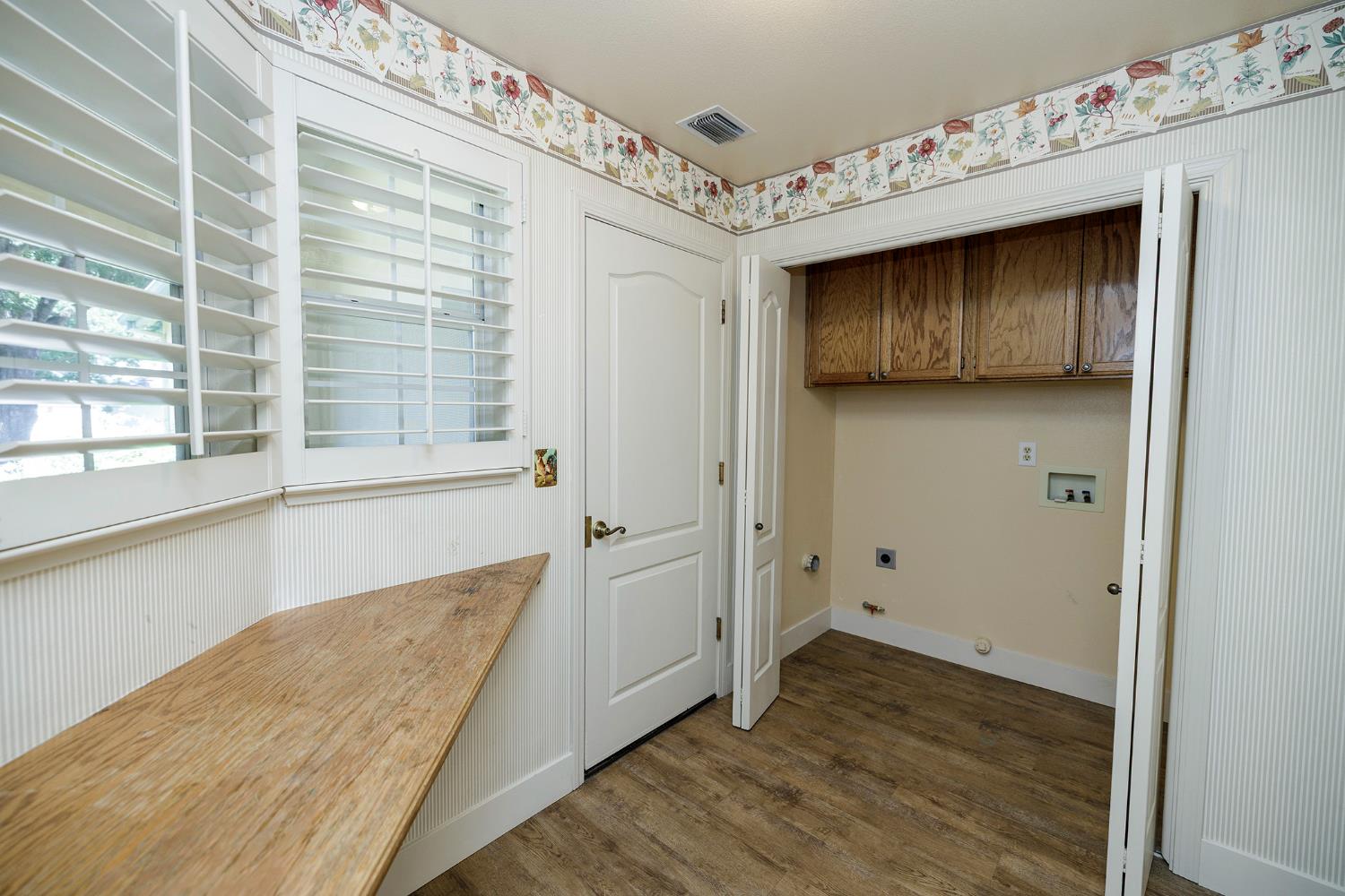 1108 Valencia Ct, Modesto, CA 95350