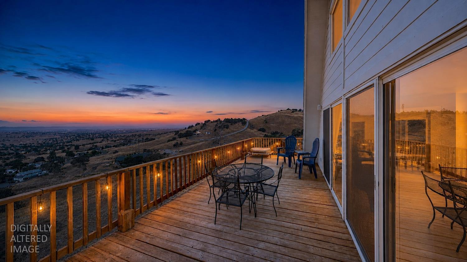 9915 Villarreal Dr, La Grange, CA 95329