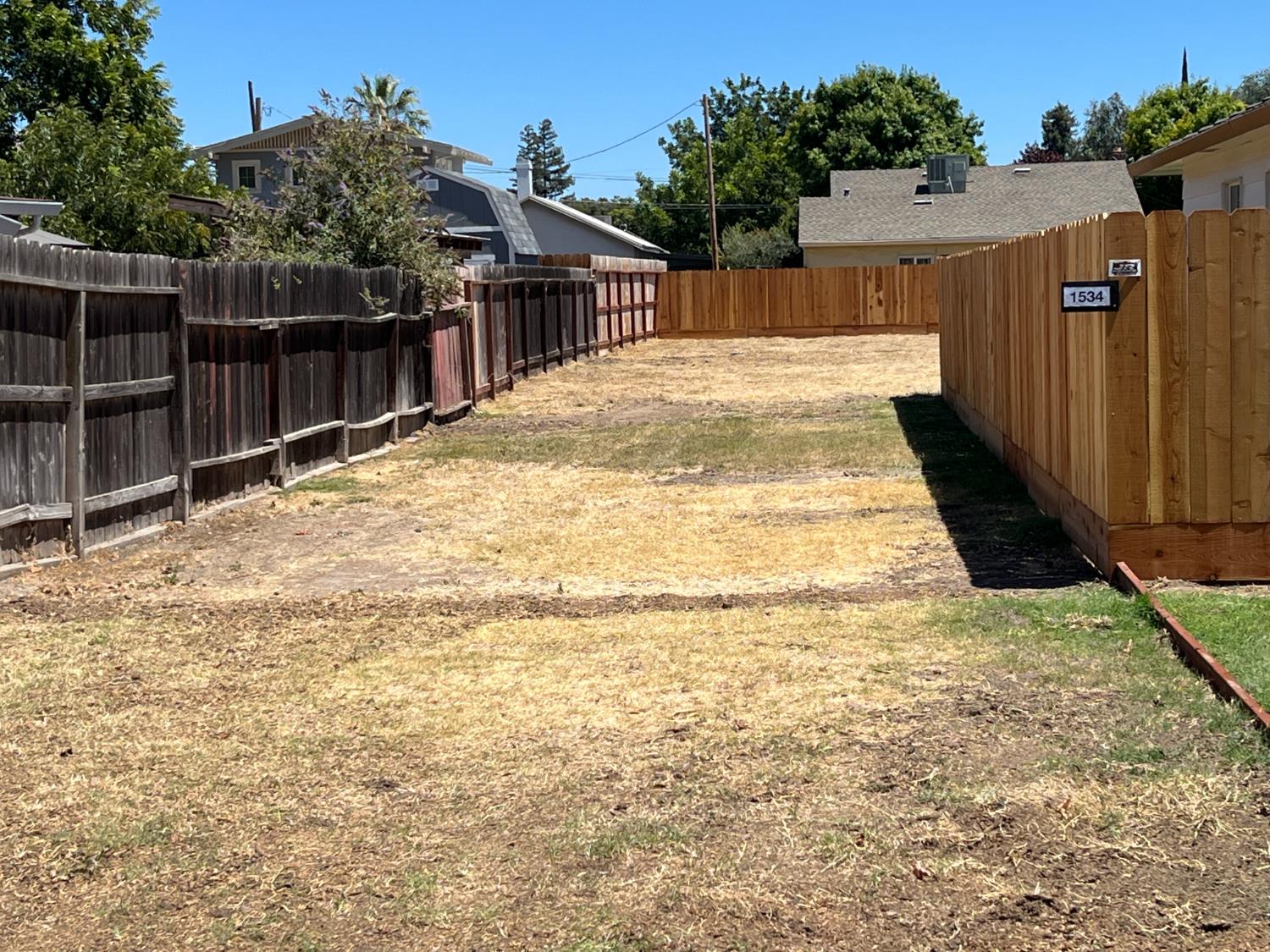 1534 Sunrise Ave., Modesto, CA 95350