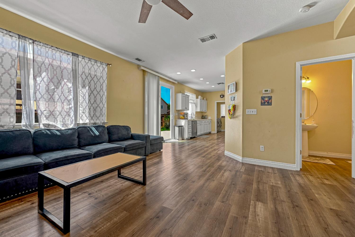 63 Maia Ct, Merced, CA 95341