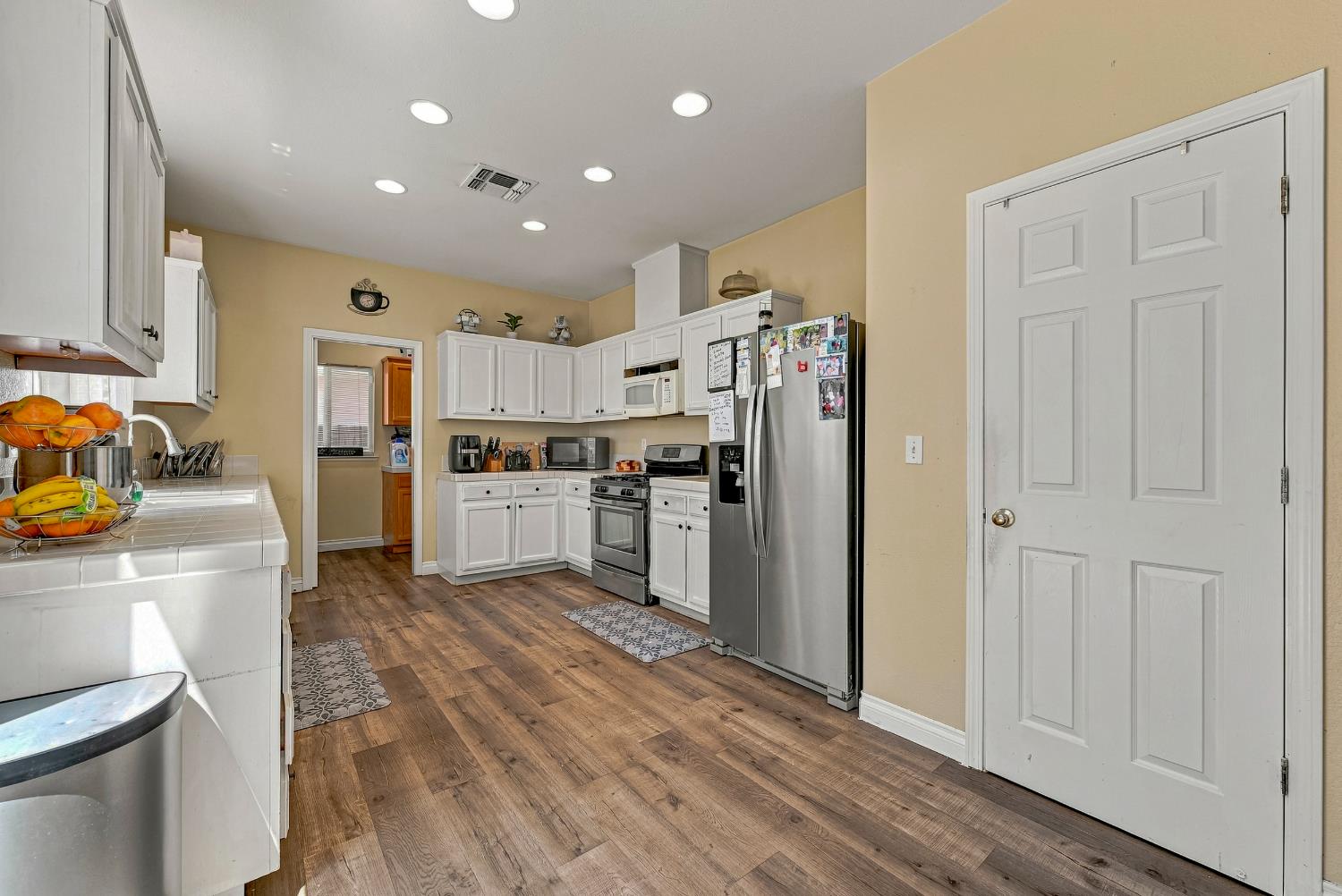 63 Maia Ct, Merced, CA 95341