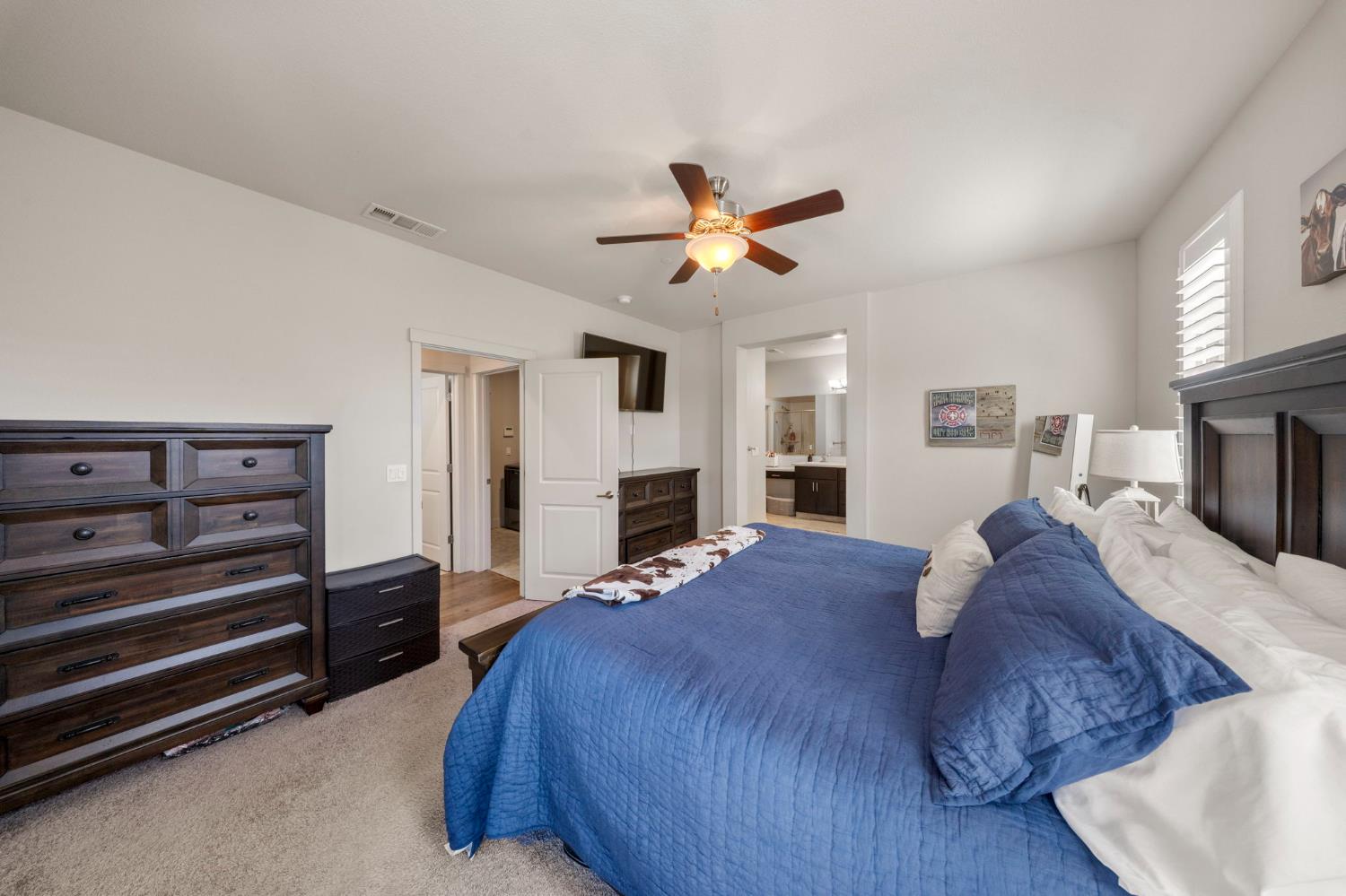 8675 Anning Ct, Hilmar, CA 95324