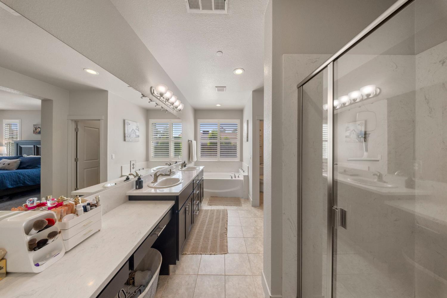 8675 Anning Ct, Hilmar, CA 95324