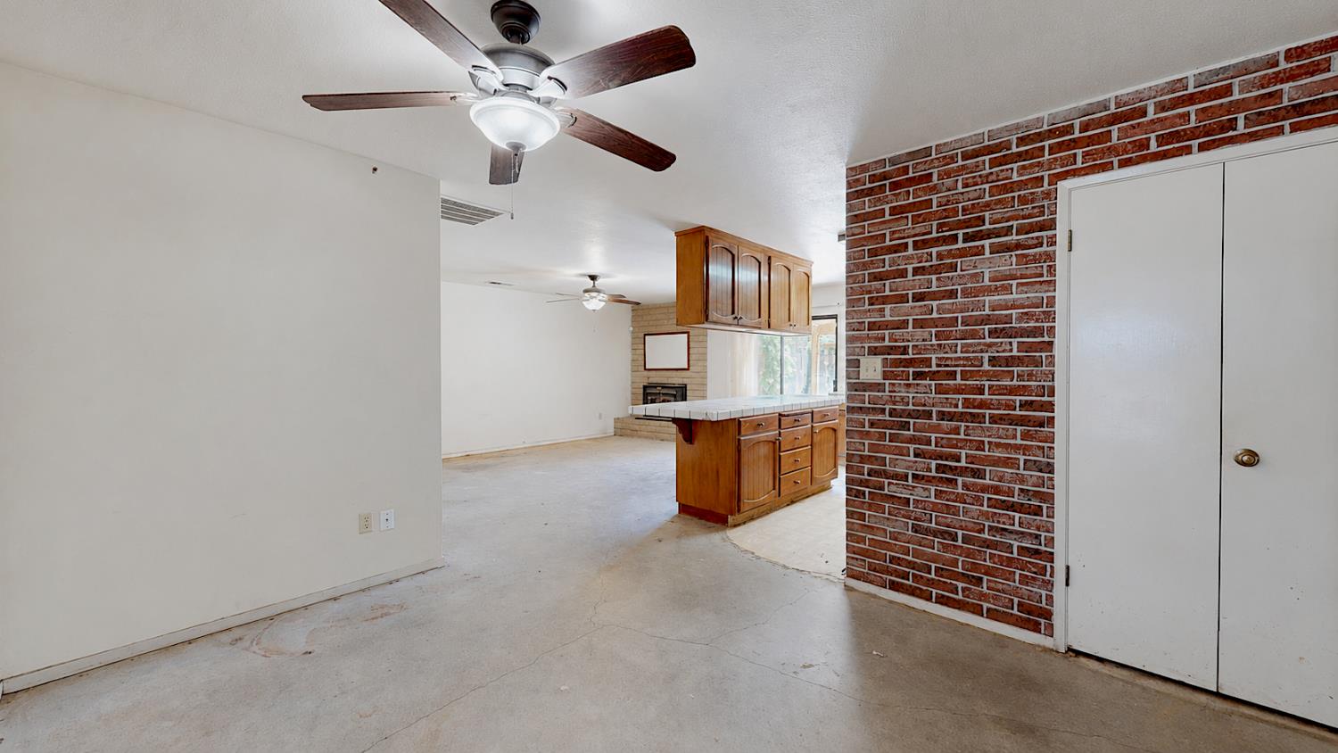 3704 Kona Oak Dr, Modesto, CA 95355