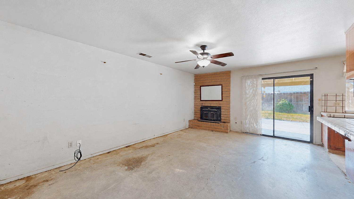 3704 Kona Oak Dr, Modesto, CA 95355