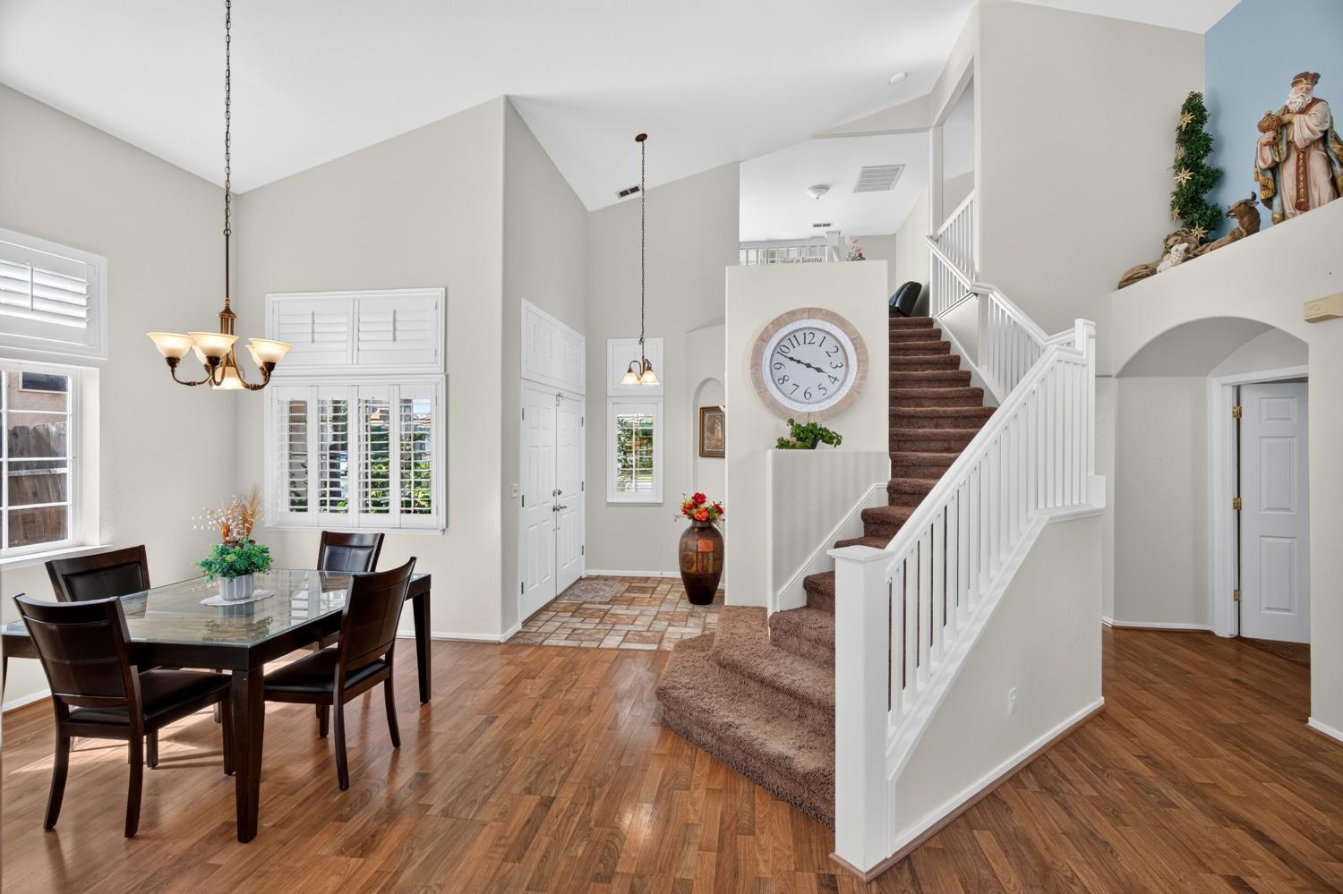 1824 Aberdeen Ct, Manteca, CA 95337