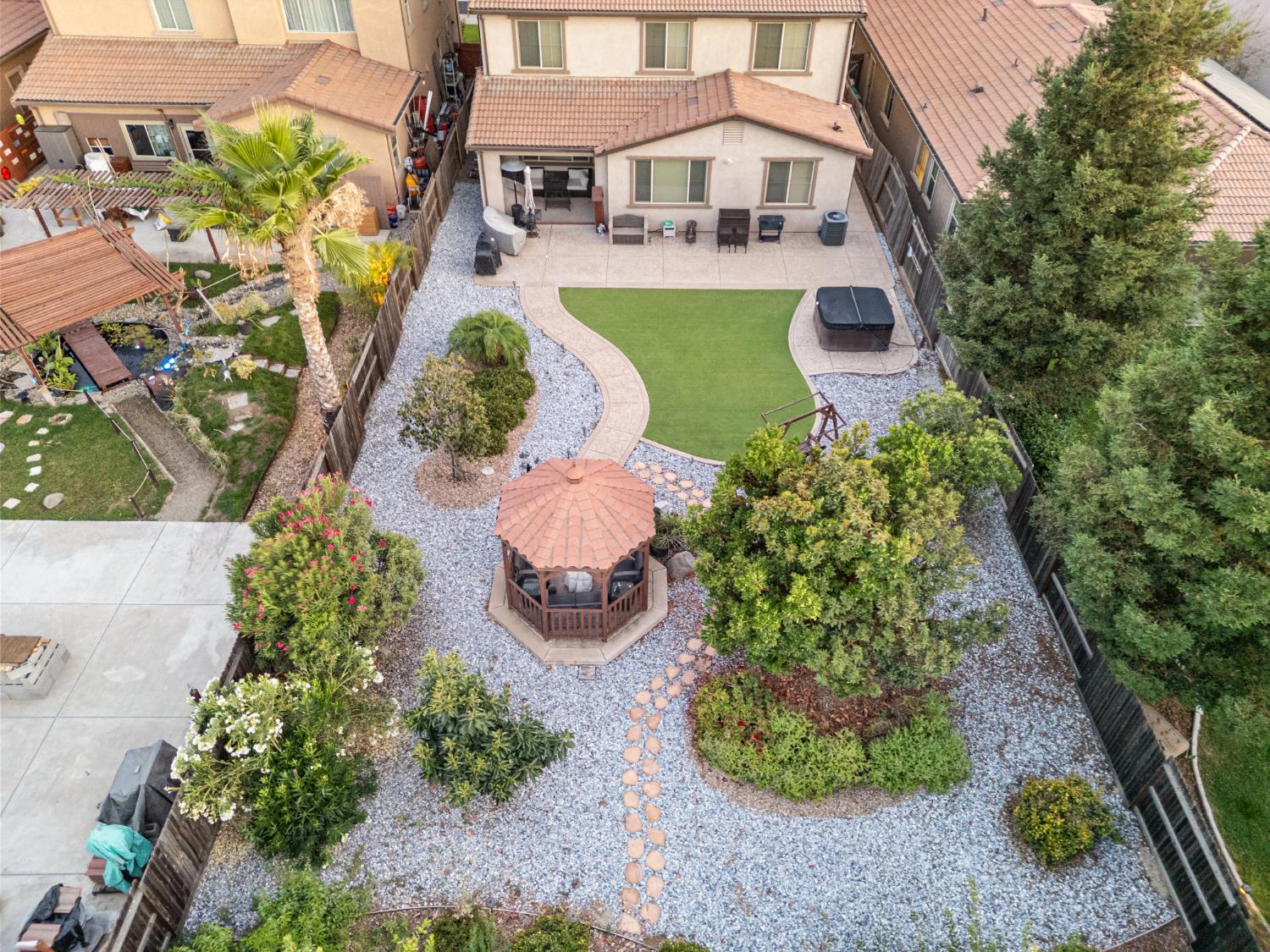 3931 Aplicella Ct, Manteca, CA 95337