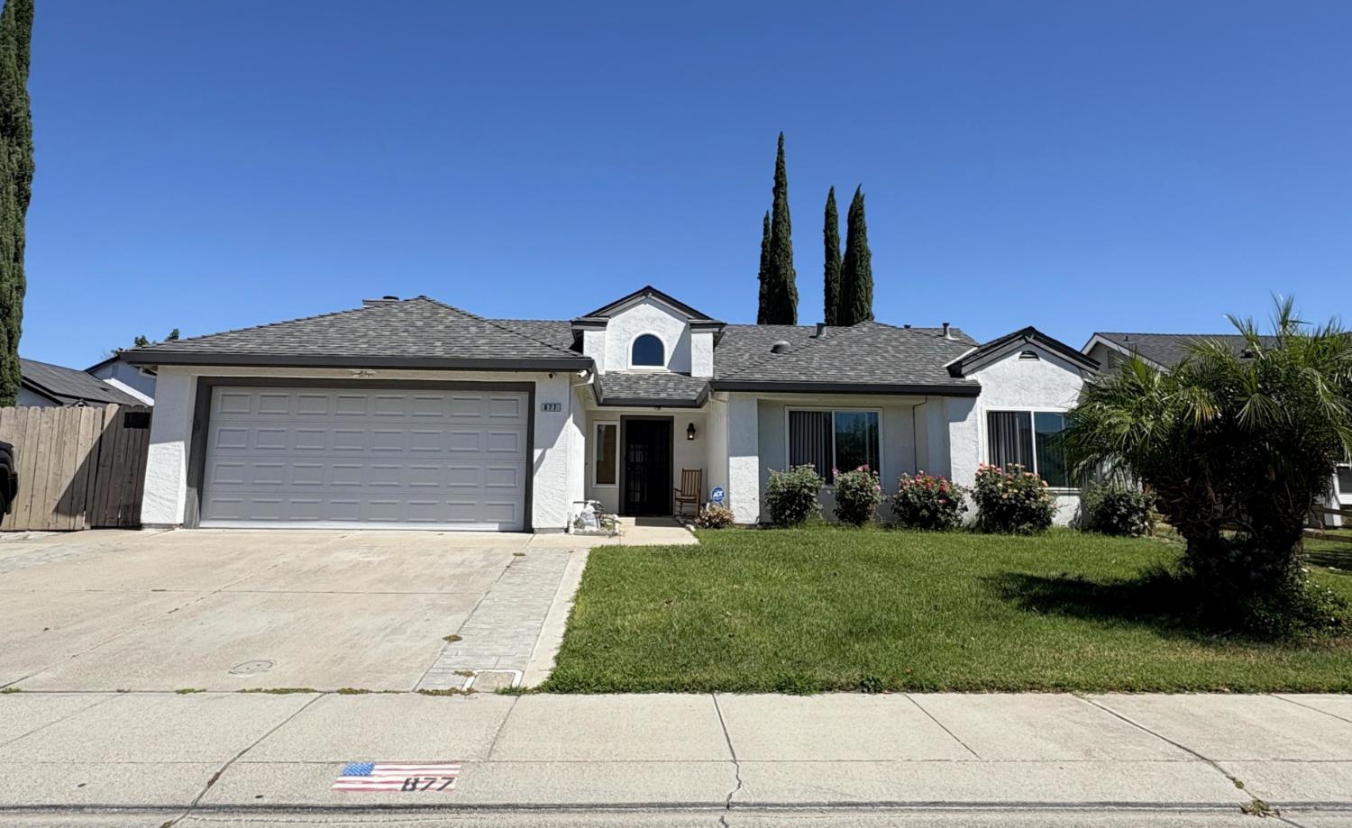 877 Mission Ridge Dr, Manteca, CA 95337