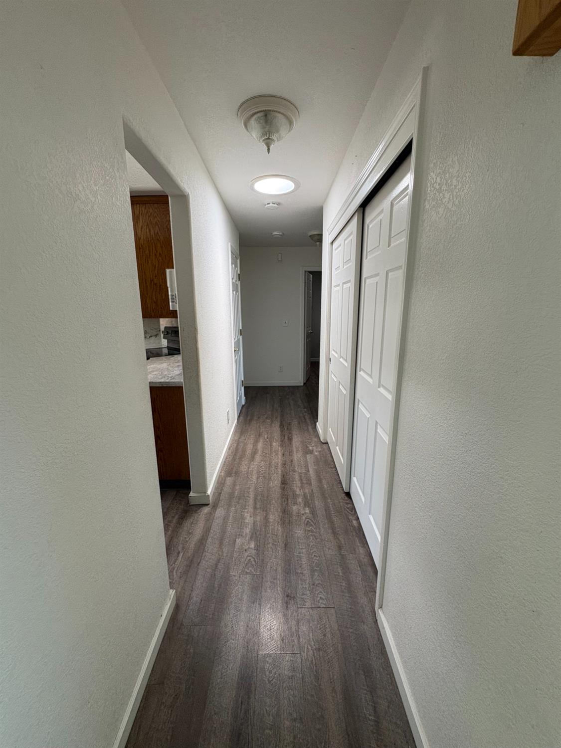 877 Mission Ridge Dr, Manteca, CA 95337
