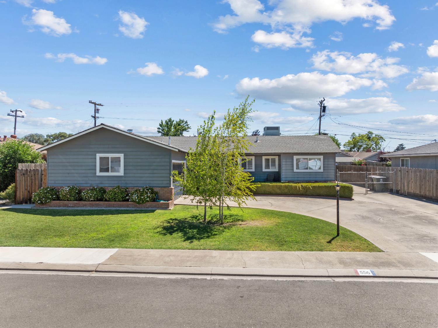 556 Del Rio Cir, Oakdale, CA 95361