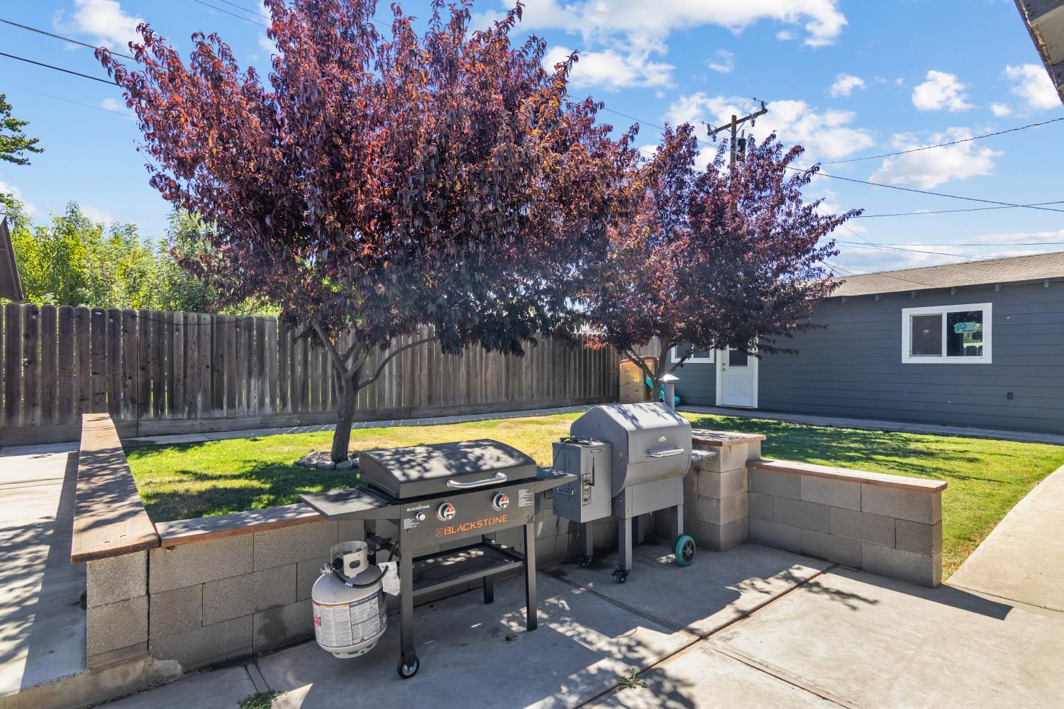 556 Del Rio Cir, Oakdale, CA 95361