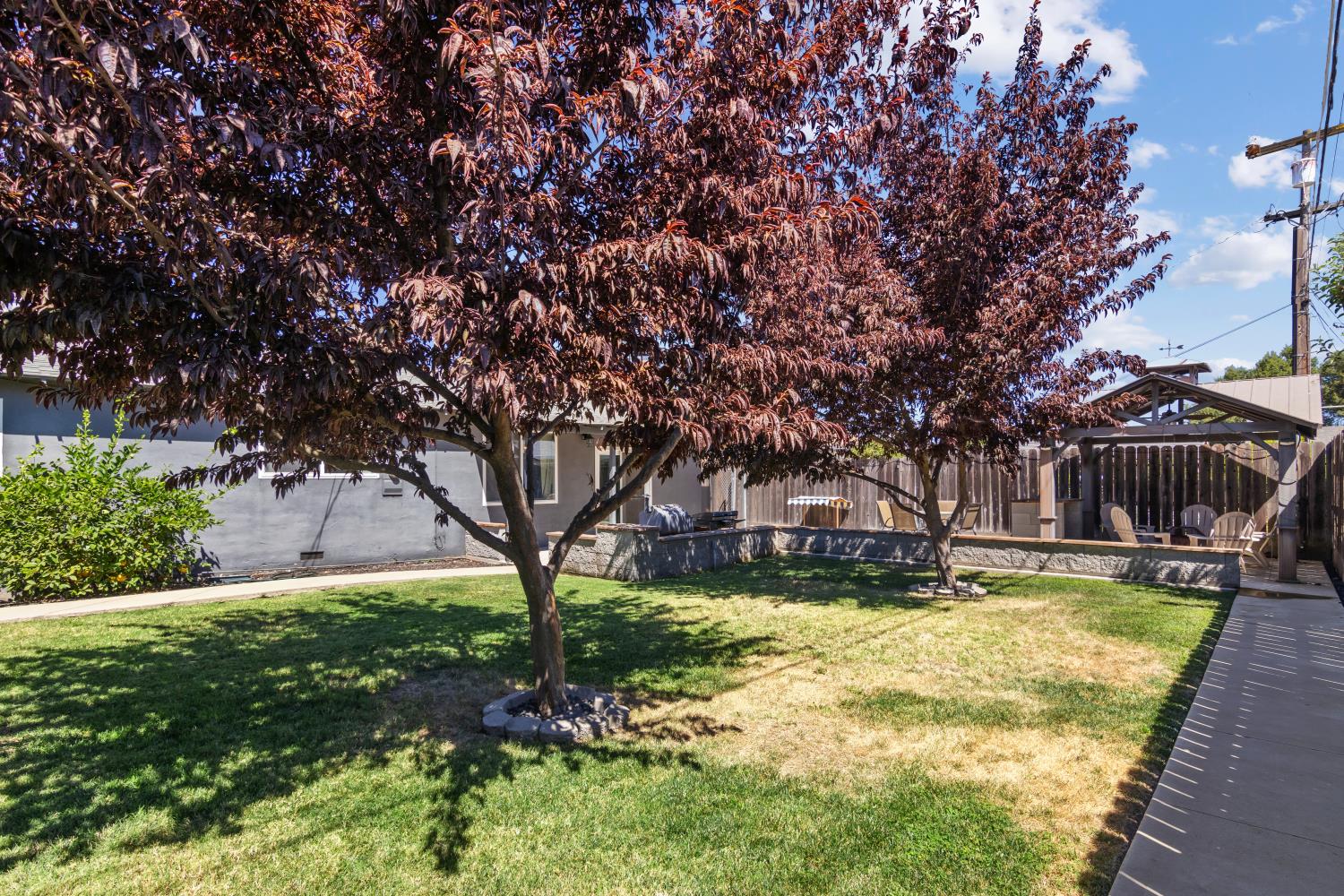 556 Del Rio Cir, Oakdale, CA 95361