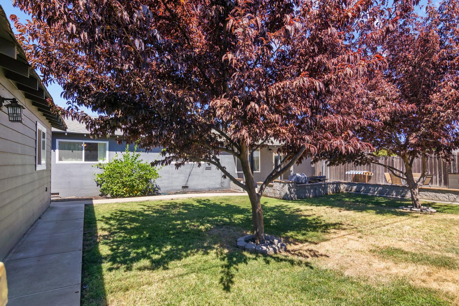 556 Del Rio Cir, Oakdale, CA 95361