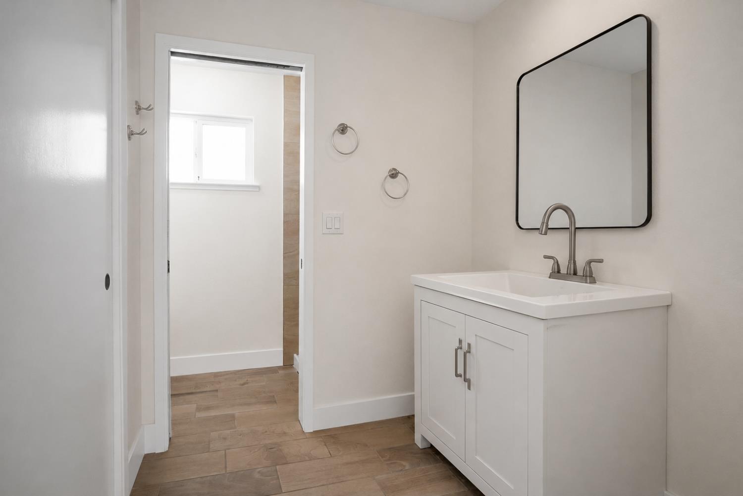 2121 Eastwood Ct, Modesto, CA 95355