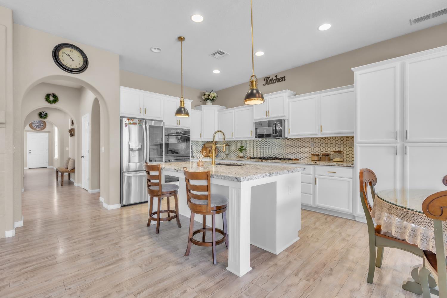 1945 Vasco St, Manteca, CA 95337
