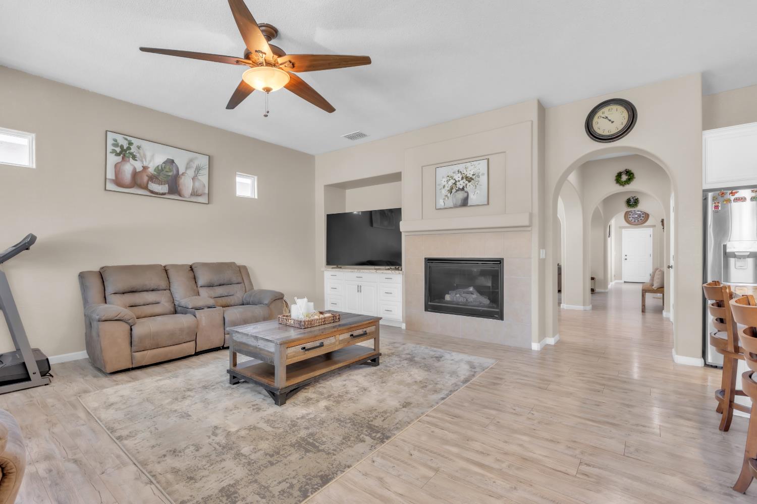 1945 Vasco St, Manteca, CA 95337