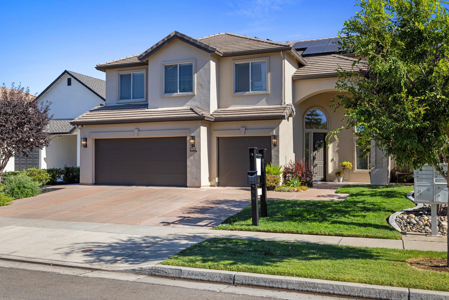 3213 Hillglen Ave, Modesto, CA 95355