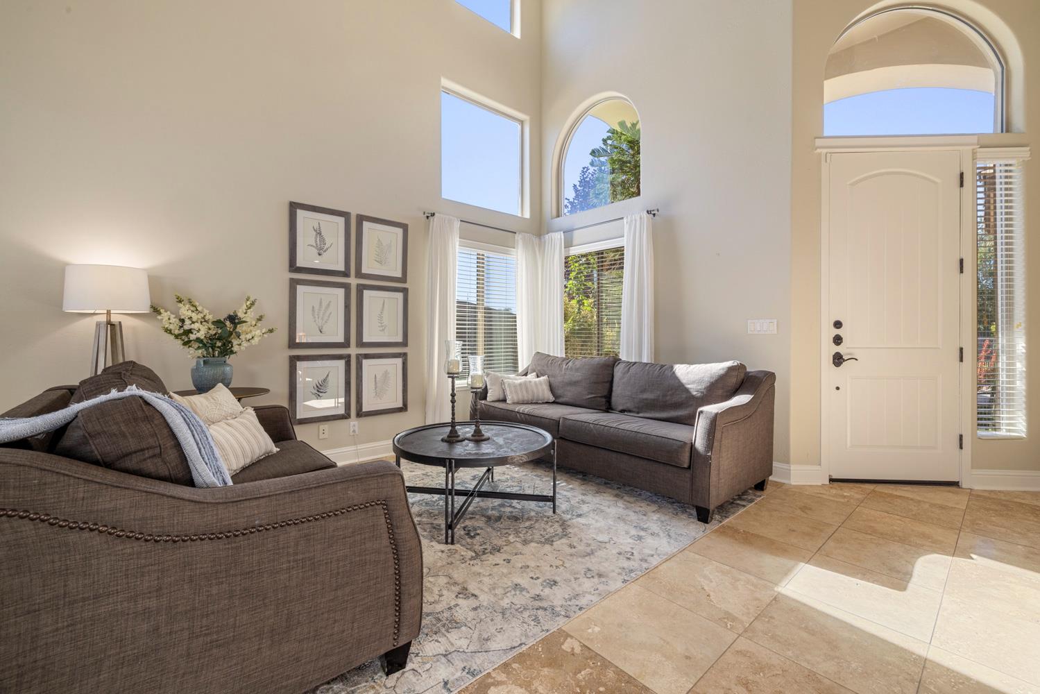 3213 Hillglen Ave, Modesto, CA 95355