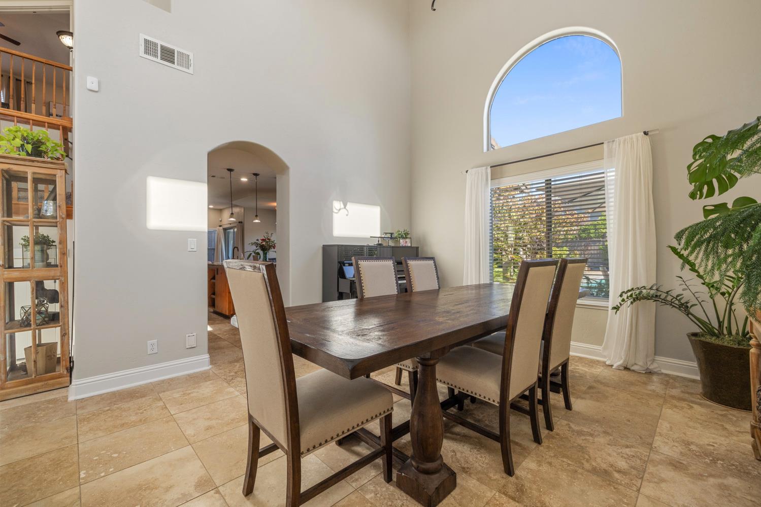 3213 Hillglen Ave, Modesto, CA 95355