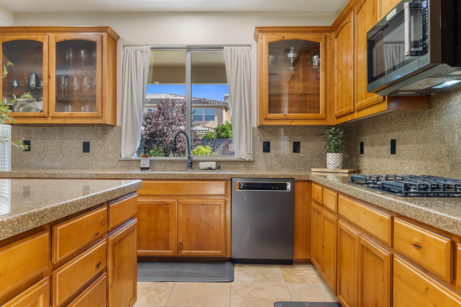3213 Hillglen Ave, Modesto, CA 95355