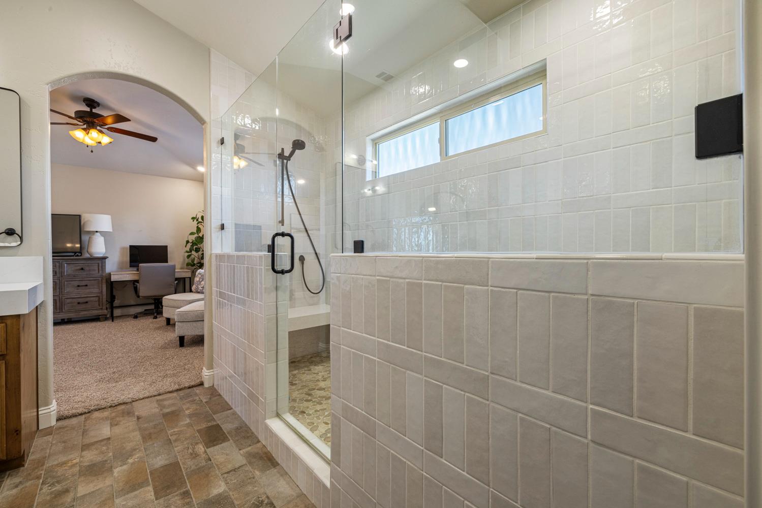 3213 Hillglen Ave, Modesto, CA 95355