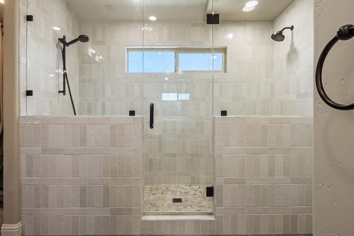 3213 Hillglen Ave, Modesto, CA 95355