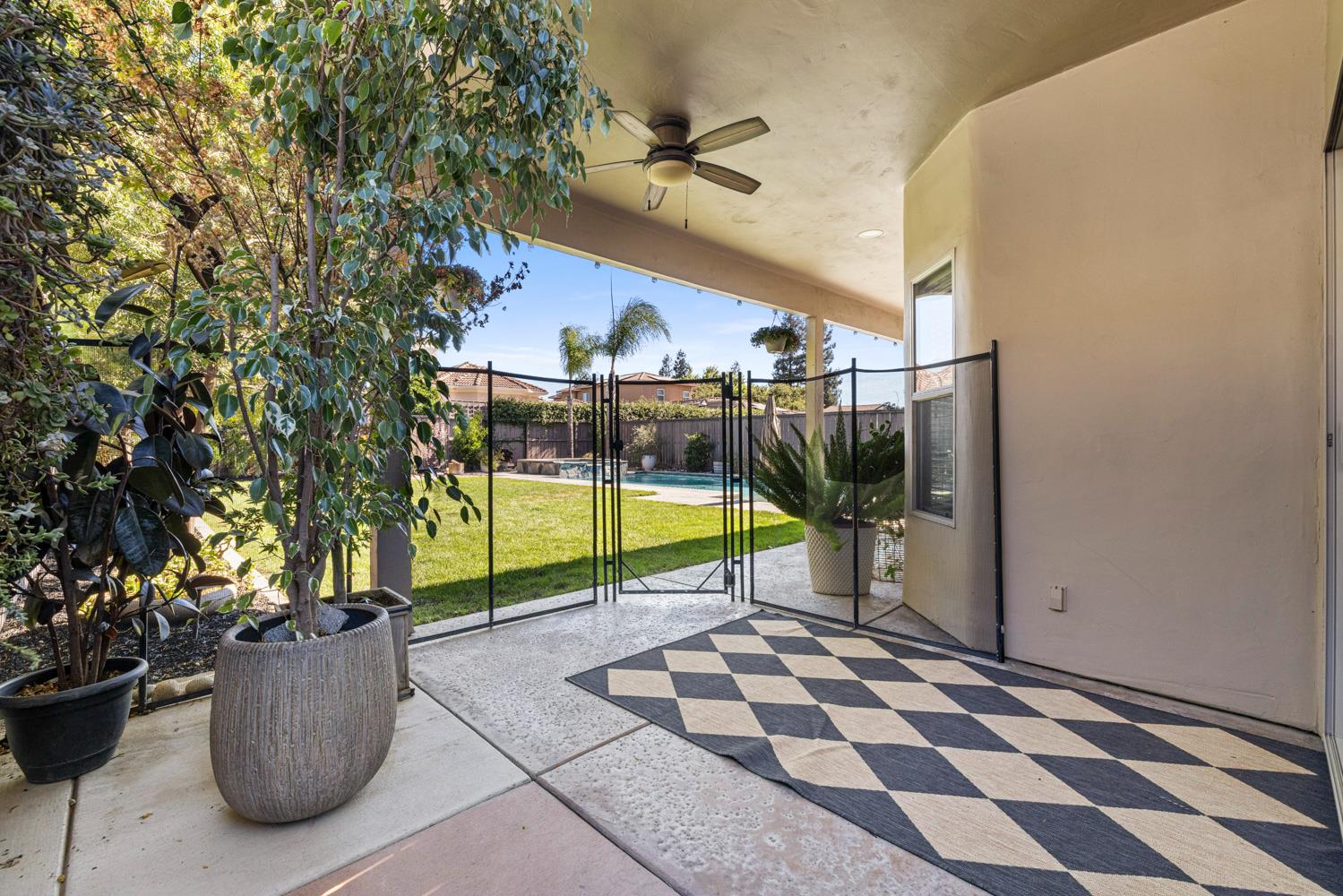 3213 Hillglen Ave, Modesto, CA 95355