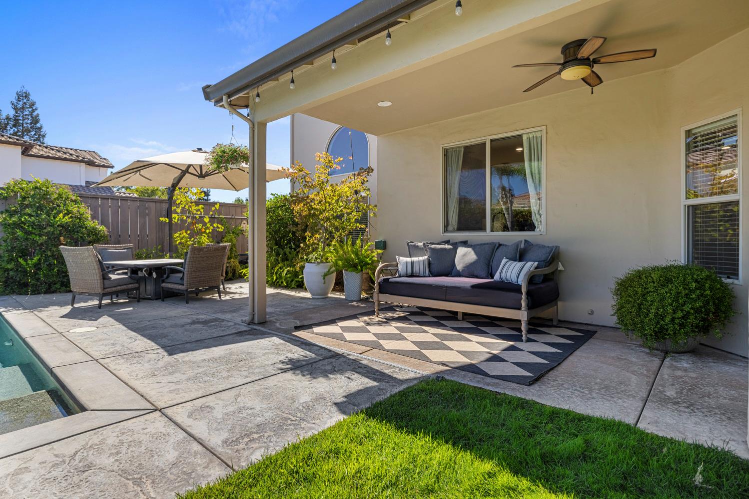 3213 Hillglen Ave, Modesto, CA 95355