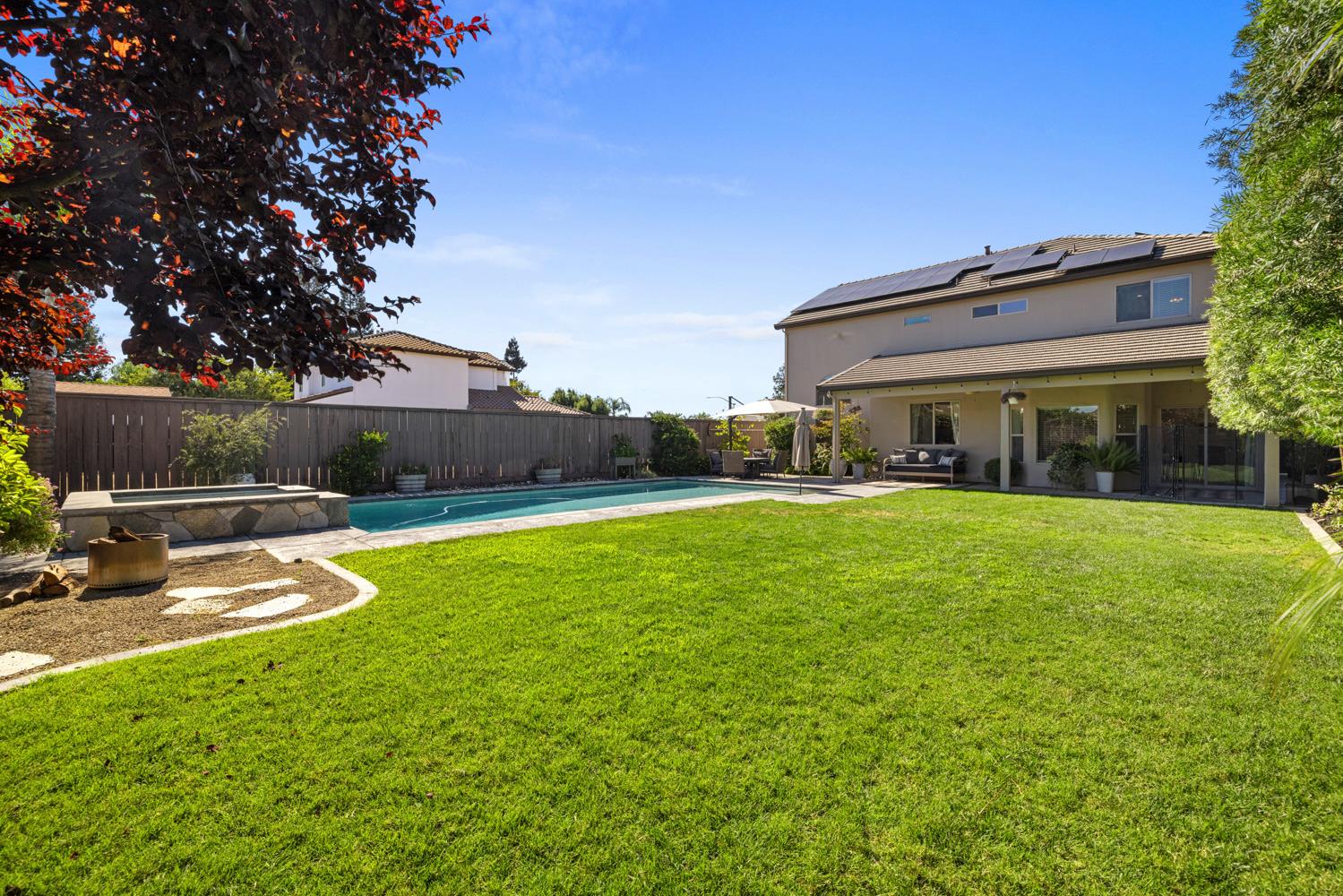3213 Hillglen Ave, Modesto, CA 95355
