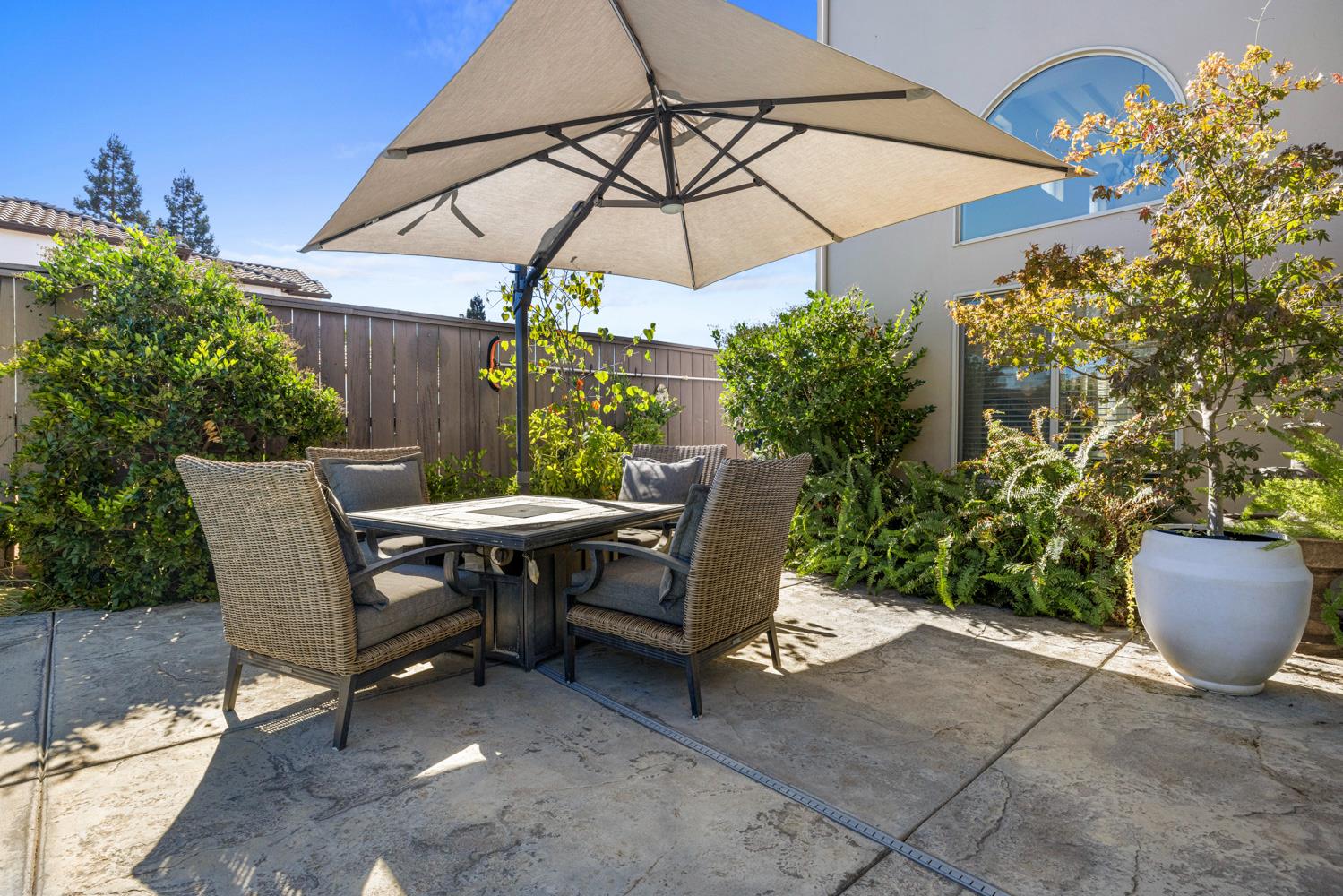 3213 Hillglen Ave, Modesto, CA 95355