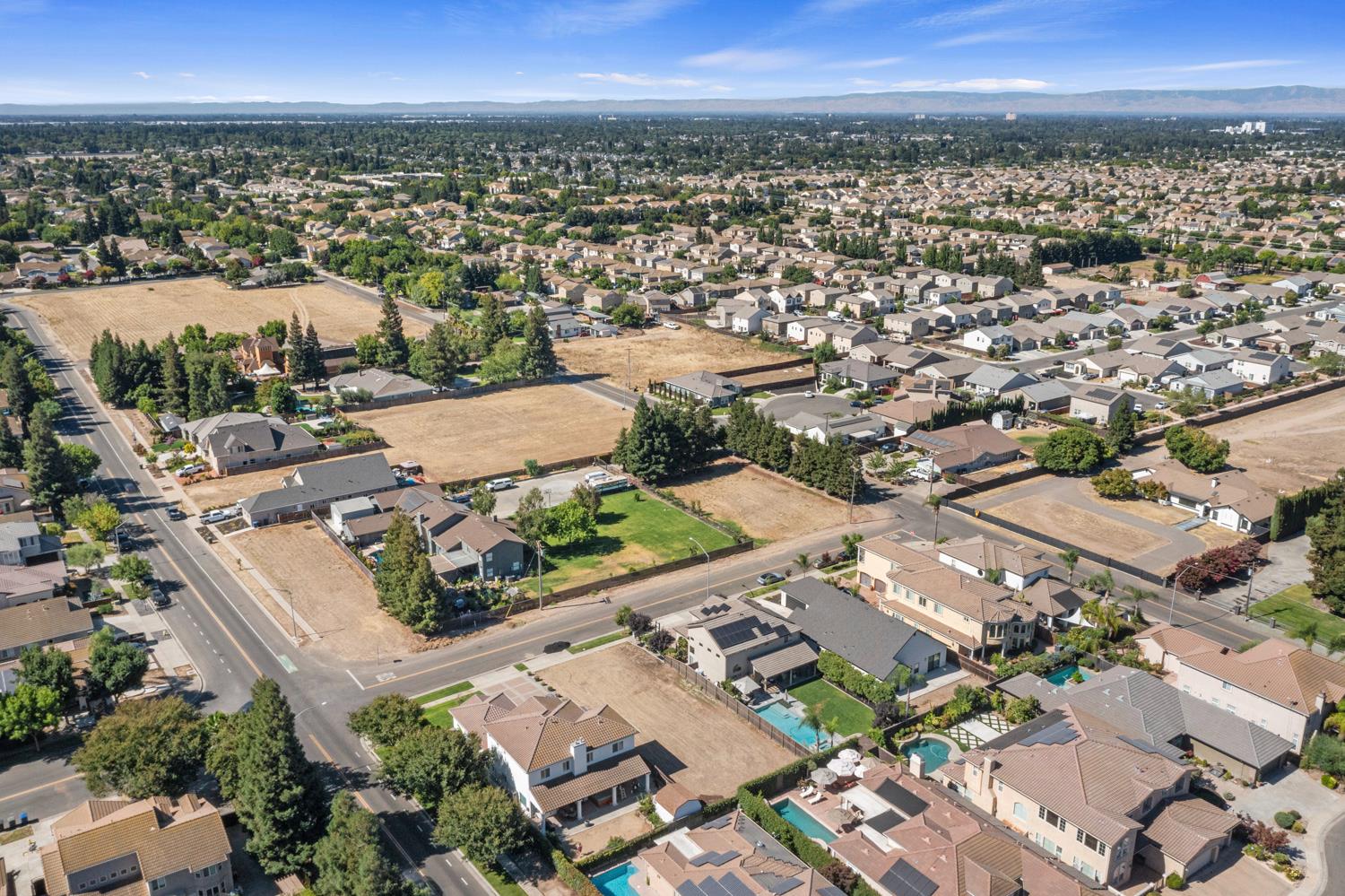 3213 Hillglen Ave, Modesto, CA 95355