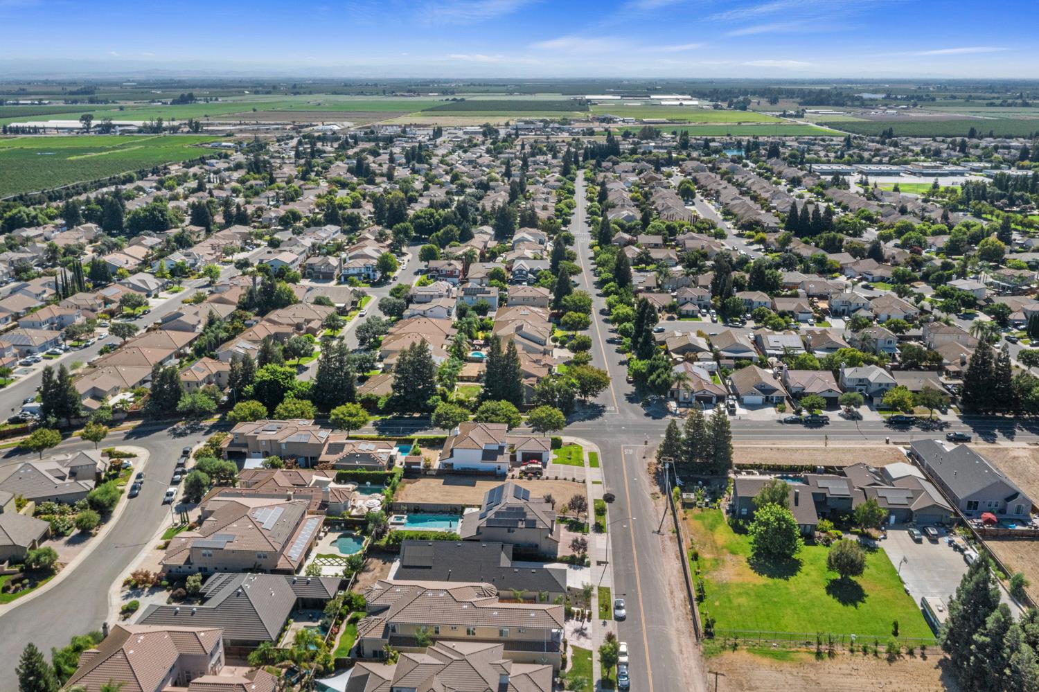 3213 Hillglen Ave, Modesto, CA 95355