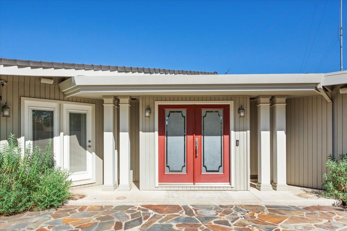 2509 Sherwood Ave, Modesto, CA 95350