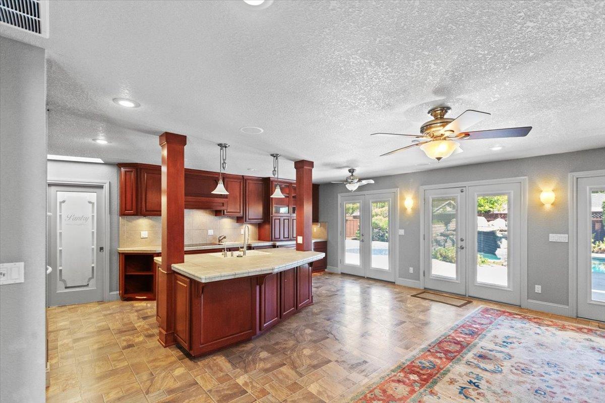 2509 Sherwood Ave, Modesto, CA 95350