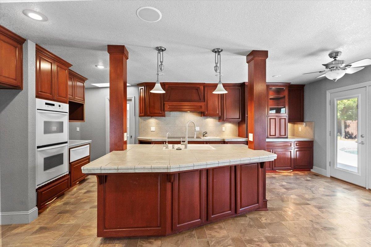 2509 Sherwood Ave, Modesto, CA 95350