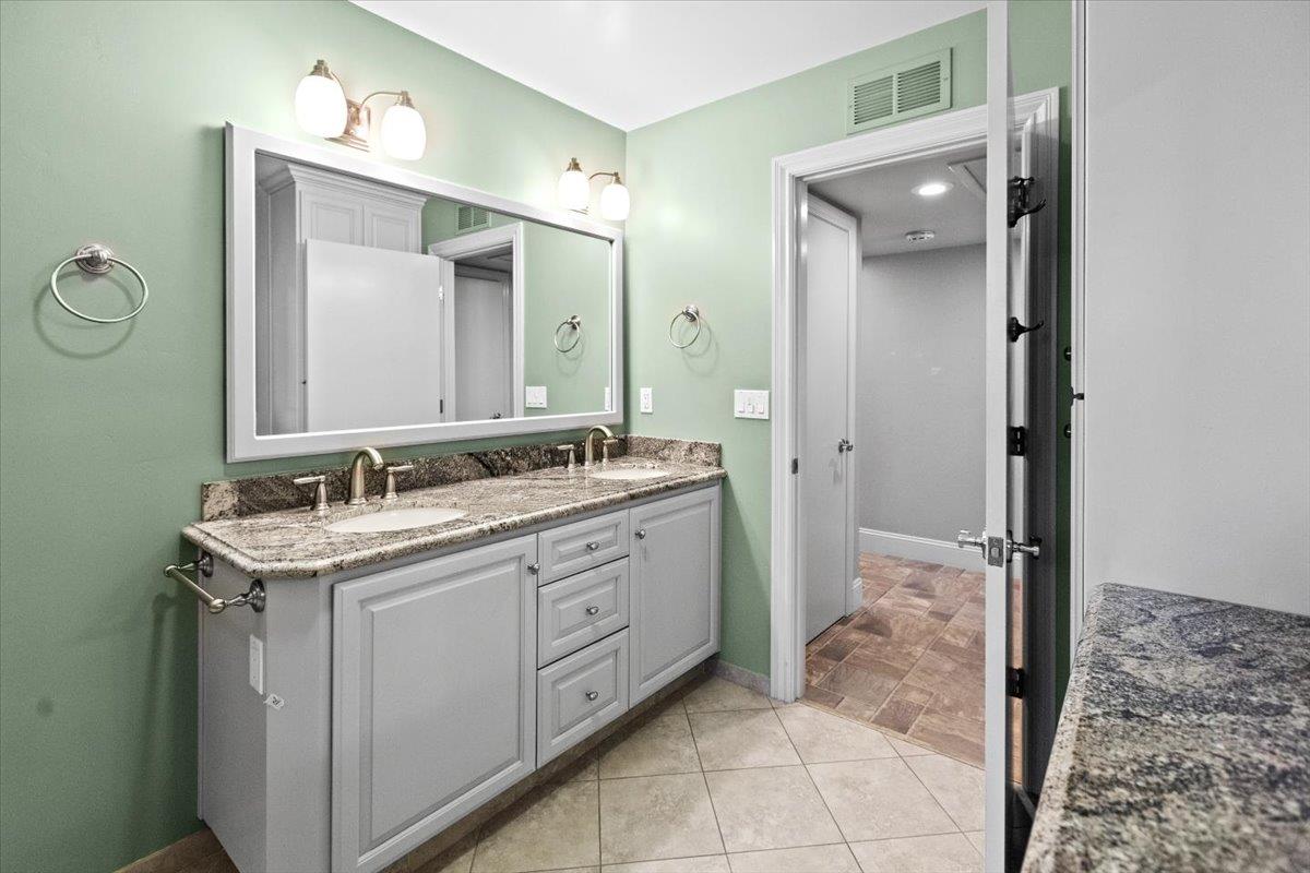 2509 Sherwood Ave, Modesto, CA 95350