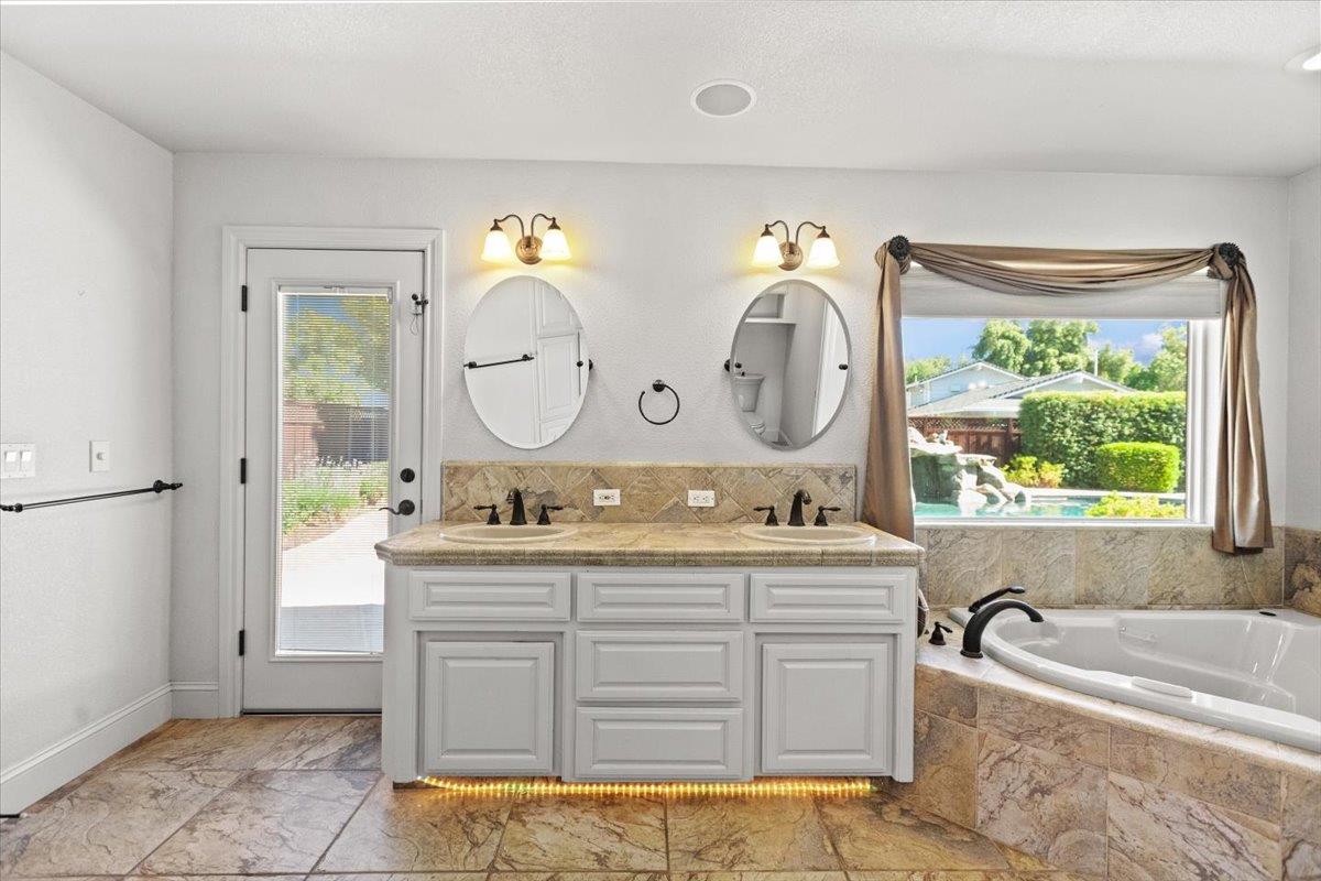 2509 Sherwood Ave, Modesto, CA 95350