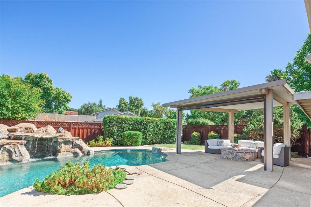 2509 Sherwood Ave, Modesto, CA 95350