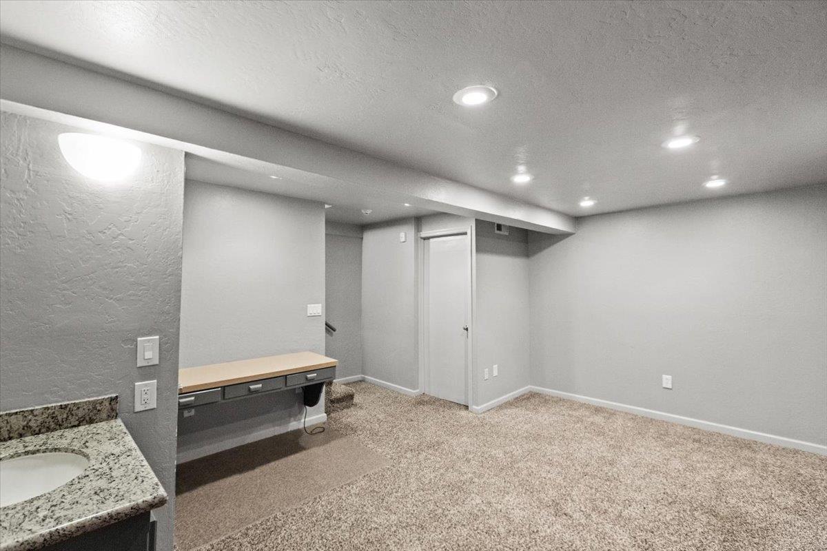 2509 Sherwood Ave, Modesto, CA 95350