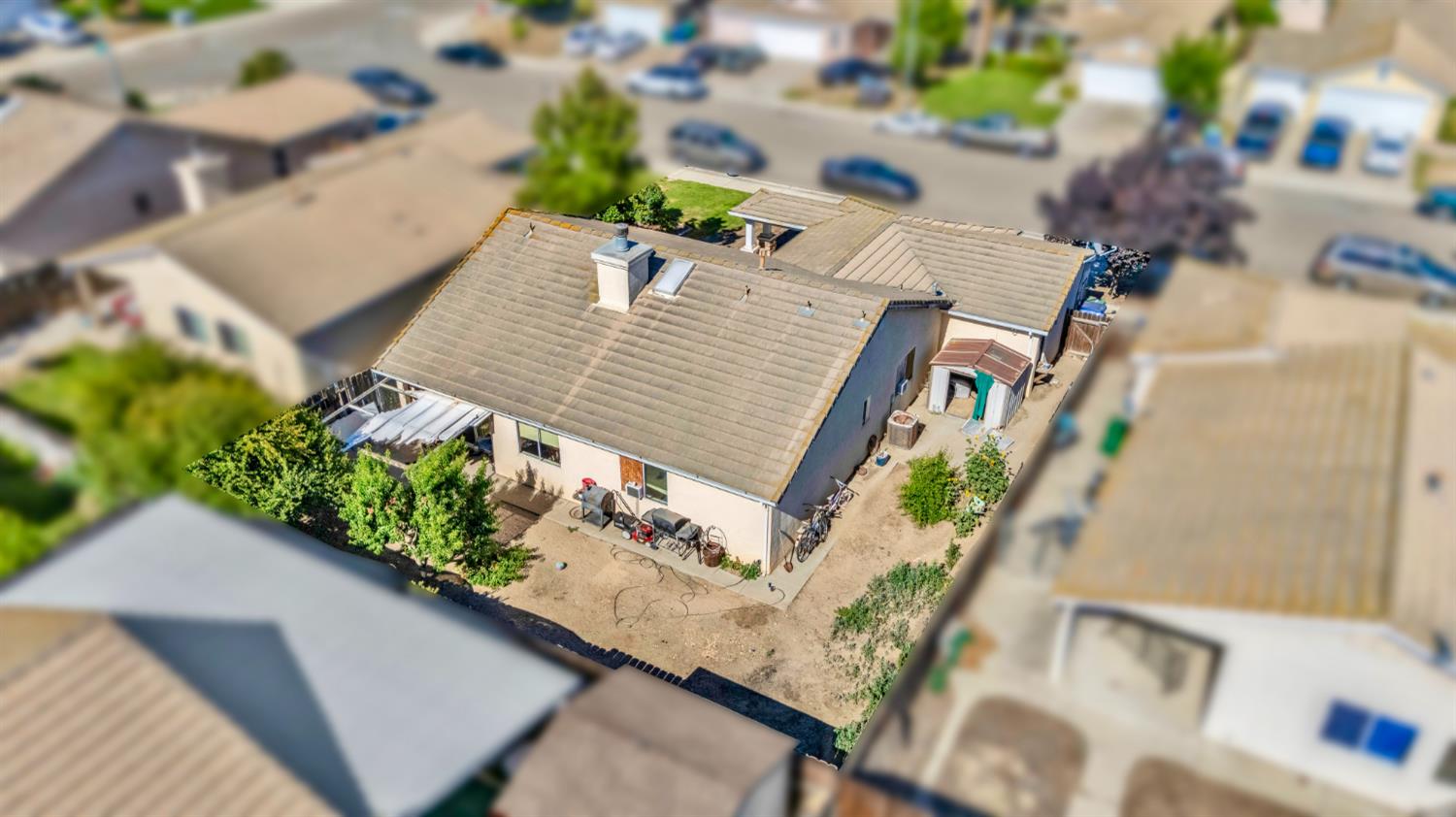 10141 Tracy Ln, Delhi, CA 95315