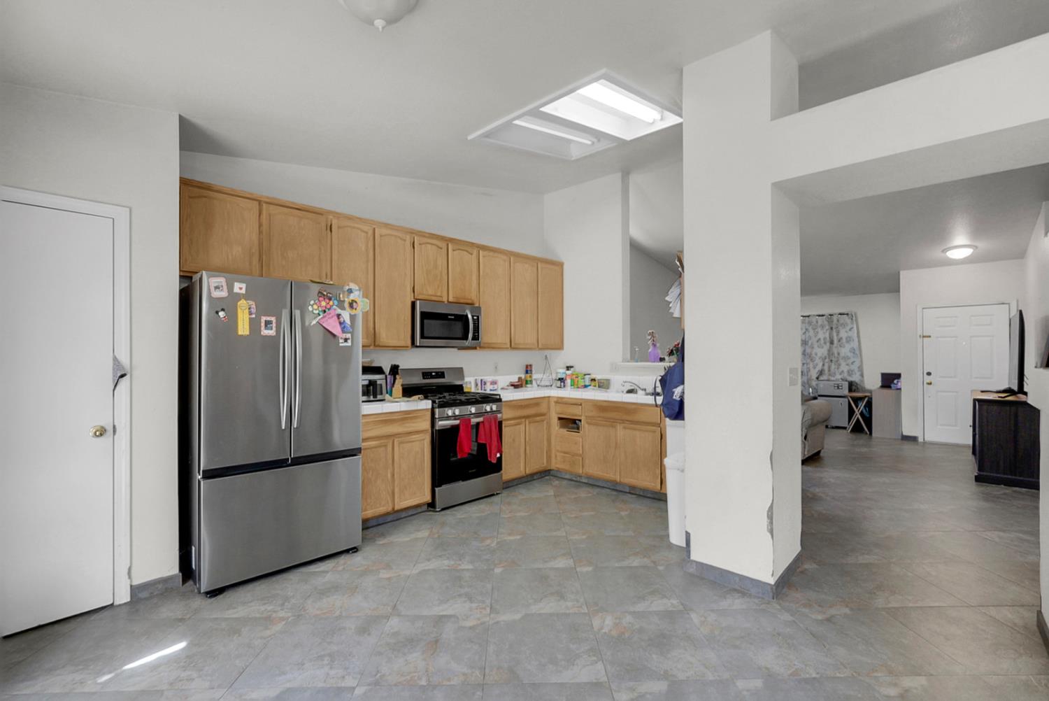 10141 Tracy Ln, Delhi, CA 95315