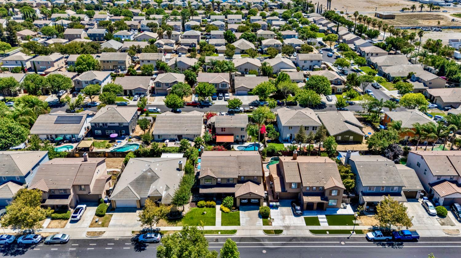 1443 Longhorn Ln, Patterson, CA 95363