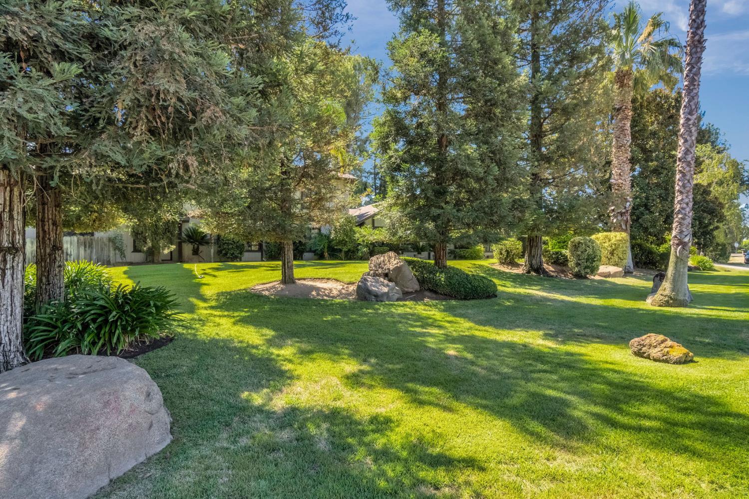 19117 Farallon Rd, Madera, CA 93638