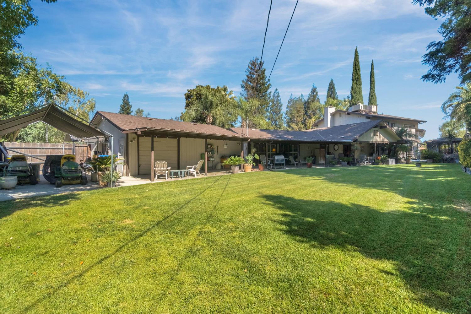 19117 Farallon Rd, Madera, CA 93638