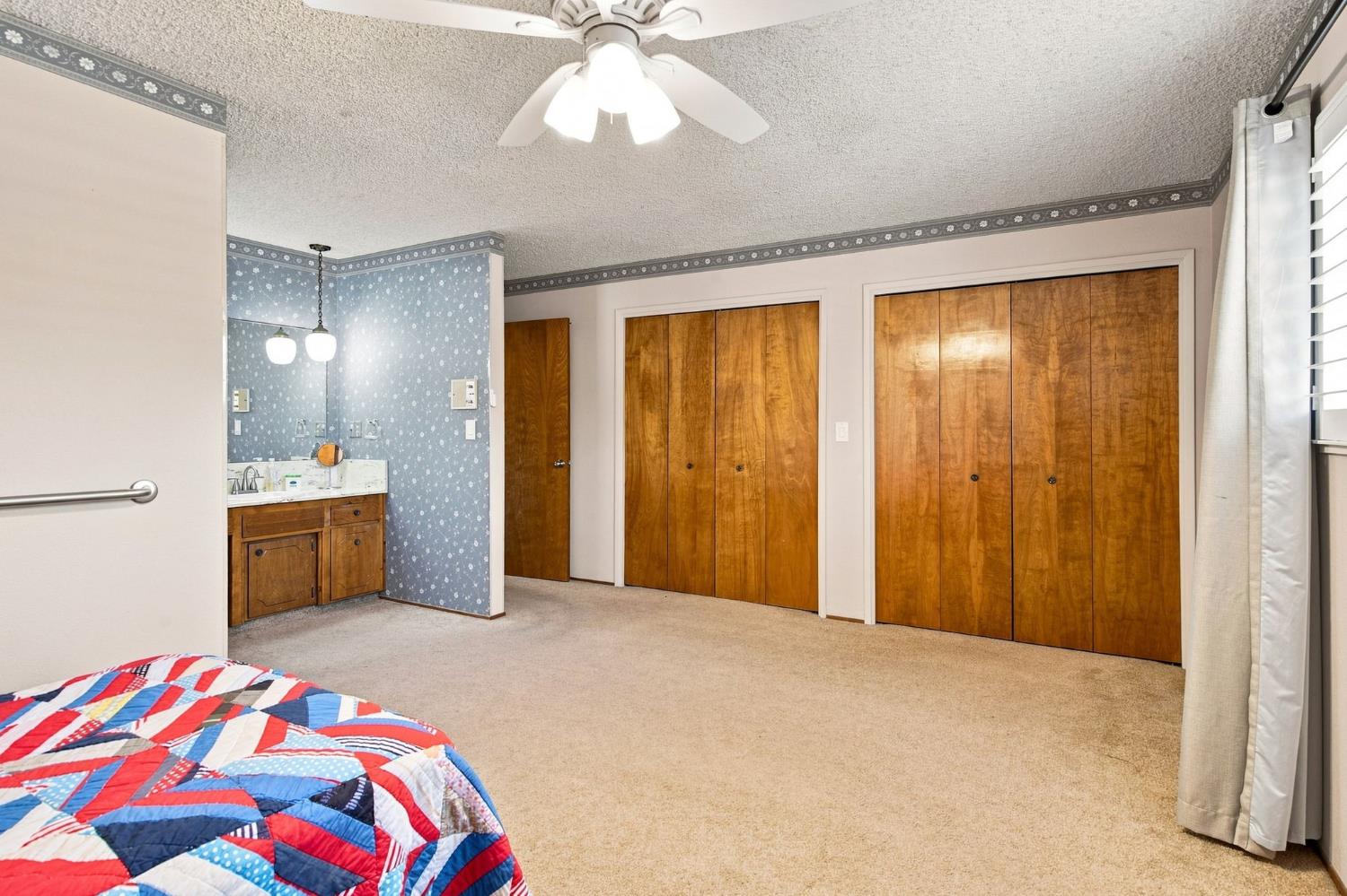 2421 Acorn Ln, Ceres, CA 95307